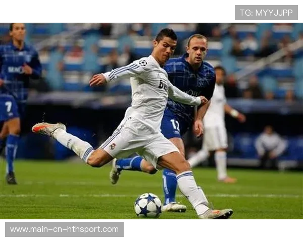 C罗三次关键射门，胜利门前开花，c罗开场射门