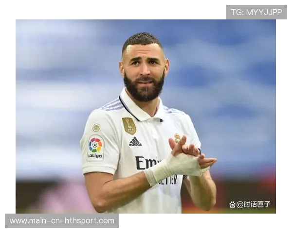 本泽马加盟利雅得新月,身披90号球衣征战亚洲 本泽马加盟利雅得新月,身披90号球衣征战亚洲